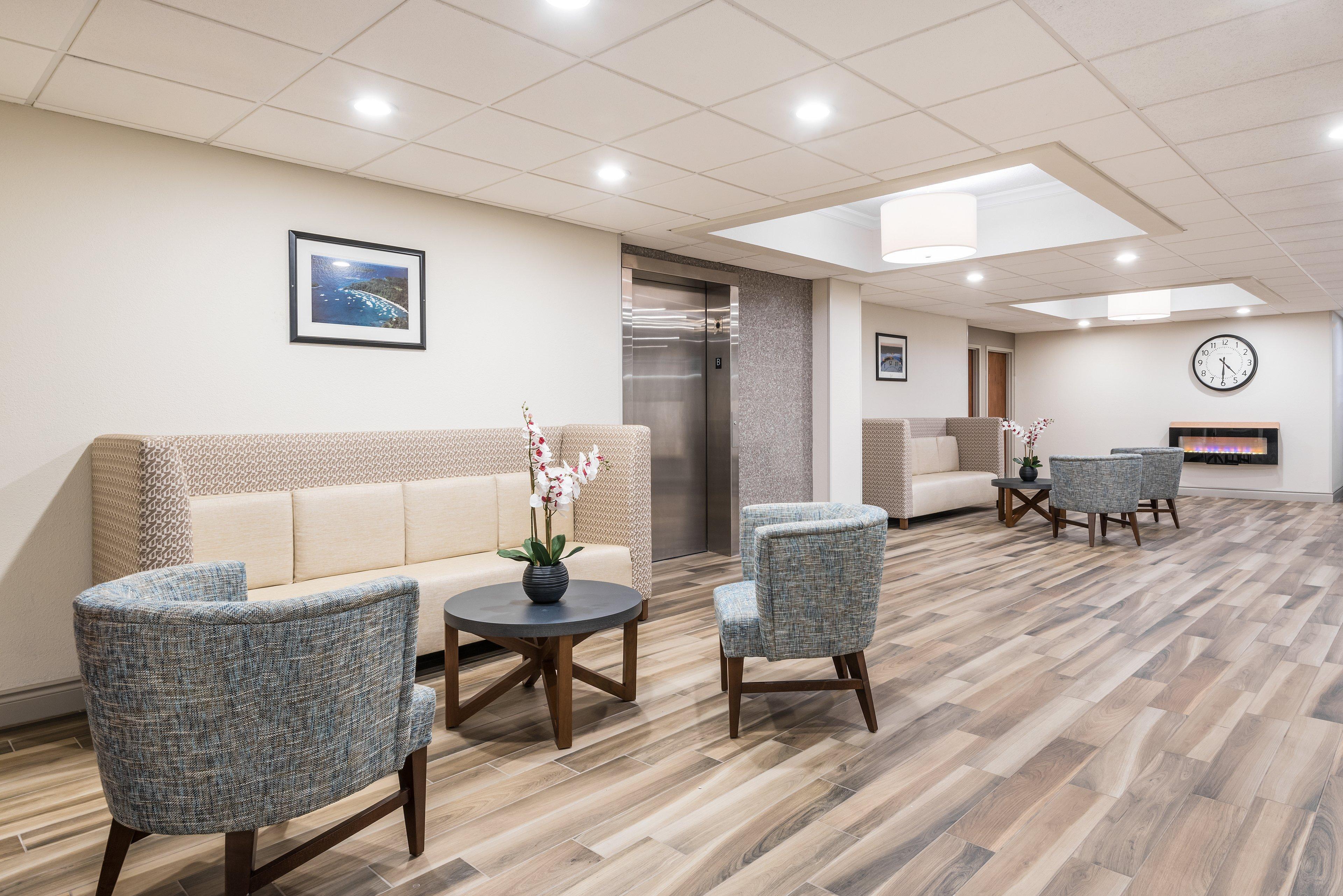 Holiday Inn Express Hotel & Suites 1000 Islands - Gananoque By Ihg Exterior photo